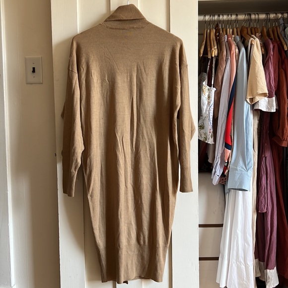 universal standard merino wool long length turtleneck sweater with front slit - Picture 5 of 5